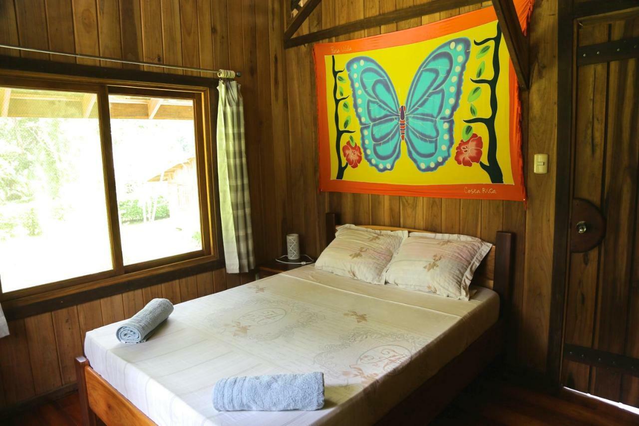 Hotel&Cabinas Nadine Cahuita Exterior foto